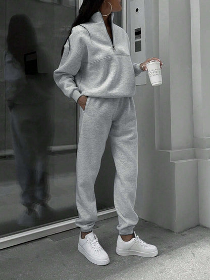 SHEIN X Carly Lawrence INAWLY Women'S Half Zipper Hoodie and Jogger Pants Two Piece Set Fall Cloth for Women